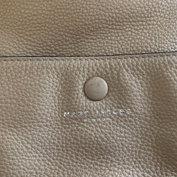 Marc Jacobs New York Empire hobo beige - Picture 7 of 9